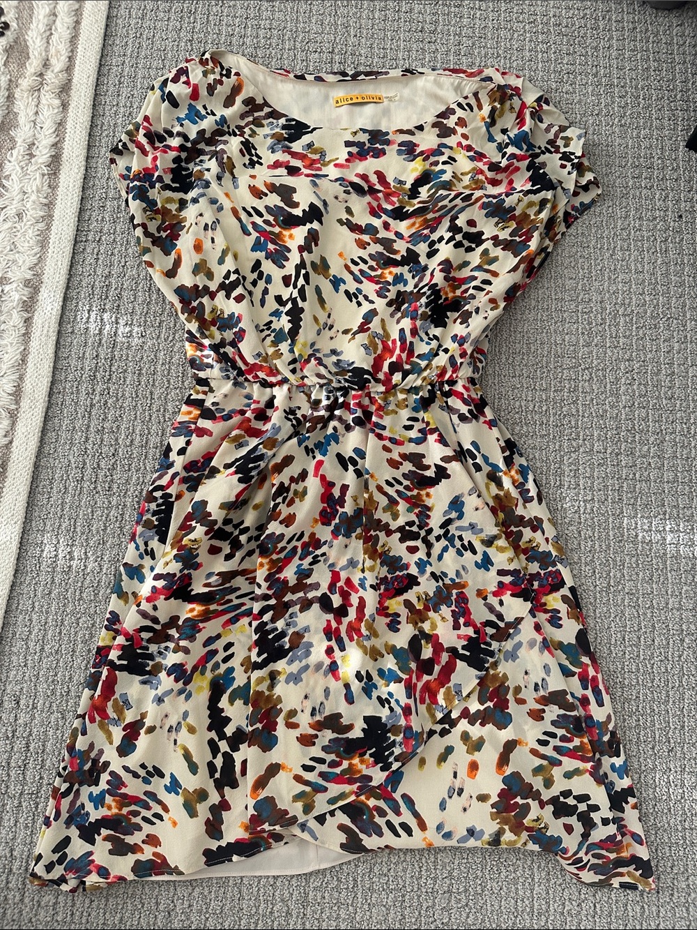 Alice + Olivia Cream Multicolor Abstract Cap-Sleeve Mini Dress